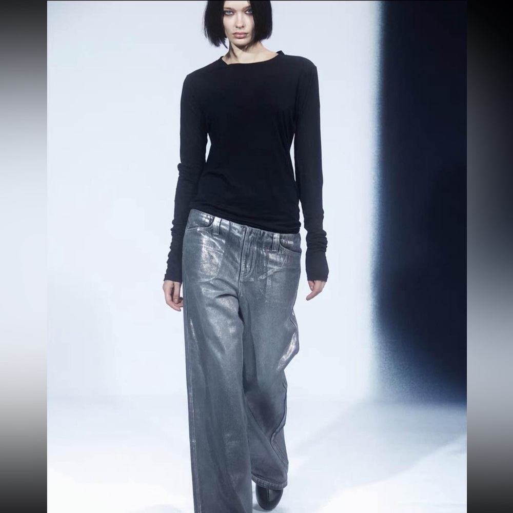 Designer Jeans - Picture 5 of 5
